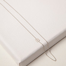 Carica l'immagine nel visualizzatore di Gallery, Collana Monogramma